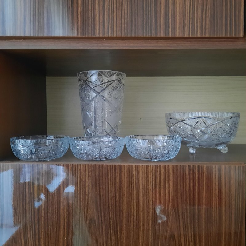 Sprzedam 8 sztuk kryształów