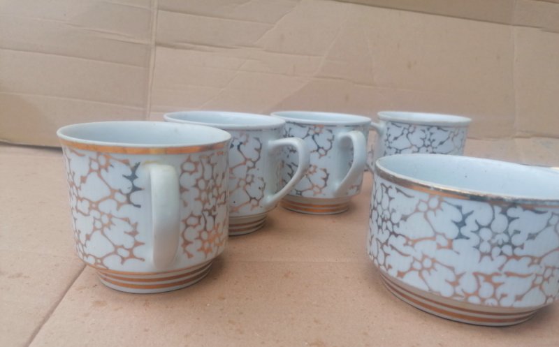 Porcelana pozłacana Chorzów