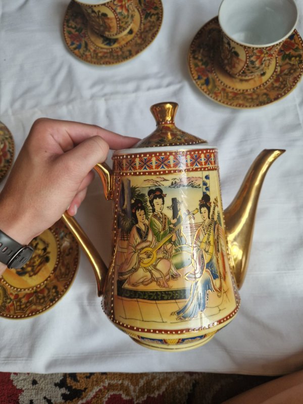 Zestaw porcelany z motywem chińskim - 02 Zestaw porcelany z motywem chińskim - 02