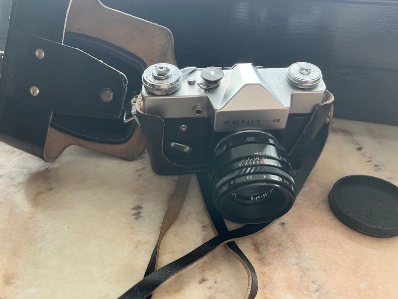 Aparat fotograficzny ZENIT - 04 Aparat fotograficzny ZENIT - 04