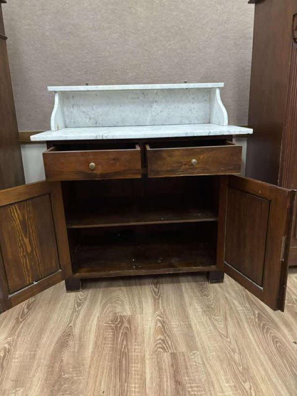 Drewniana Szafka Łazienkowa z Marmurowym Blatem - 02 Drewniana Szafka Łazienkowa z Marmurowym Blatem - 02