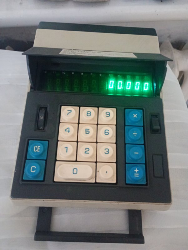 Kalkulator ELWRO 105 LT - 01 Kalkulator ELWRO 105 LT - 01