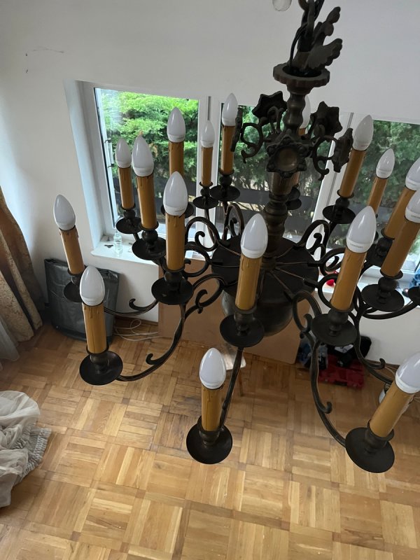 Mosiężny żyrandol, 20 punktów świetlnych. - 05 Mosiężny żyrandol, 20 punktów świetlnych. - 05