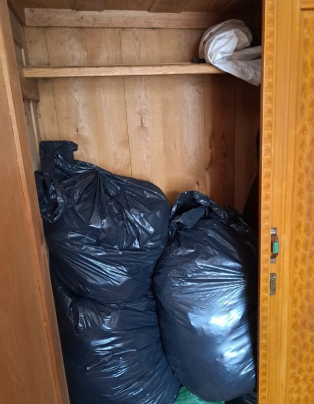 Duża Szafa Antyk - 01 Duża Szafa Antyk - 01