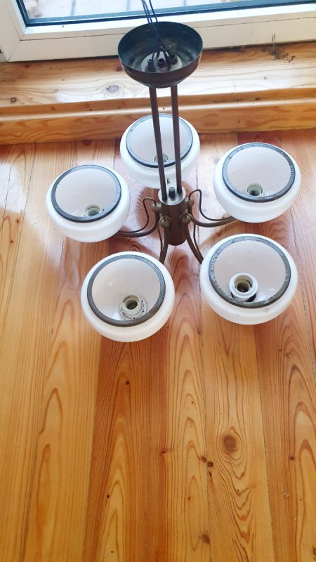 Żyrandol - 04 Żyrandol - 04