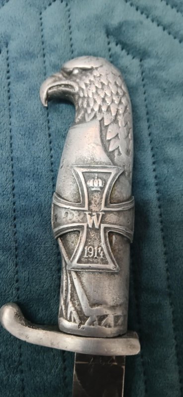 Kordzik Nóż Pruski z głową orła oraz krzyż żelazny
