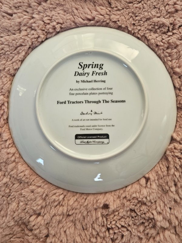 Zestaw 3 talerzy kolekcjonerskich Michael Herring - 02 Zestaw 3 talerzy kolekcjonerskich Michael Herring - 02