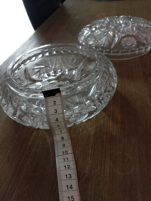 Kryształowa bombonierka