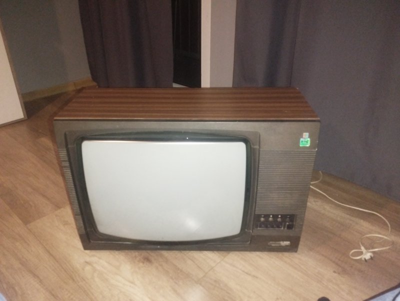 Telewizor Neptun 87 D505 color
