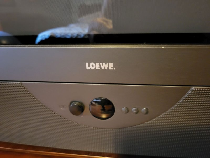 Sprzedam dwa telewizory kineskopowe LOEWE - 07