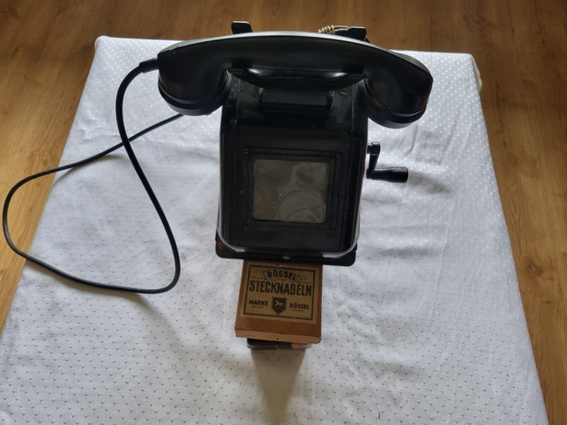 Zabytkowy telefon polowy kolej austriacka / Aust