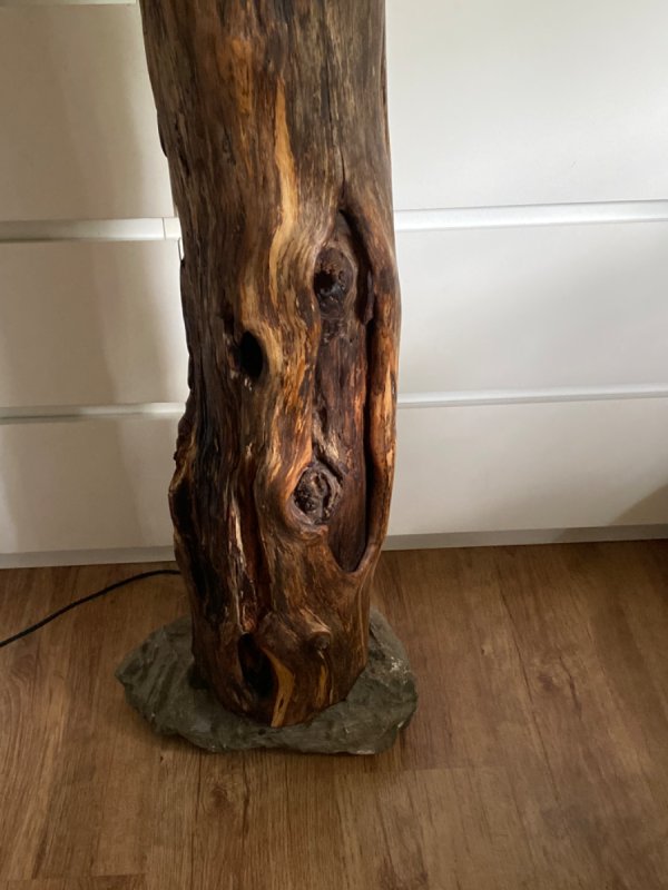 Ręcznie wykonana lampa - 01