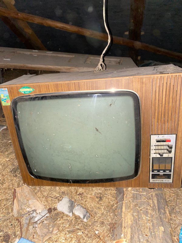 Sprzedaż telewizora
