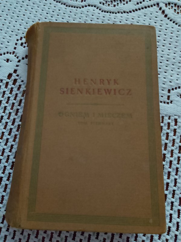 Stare książki