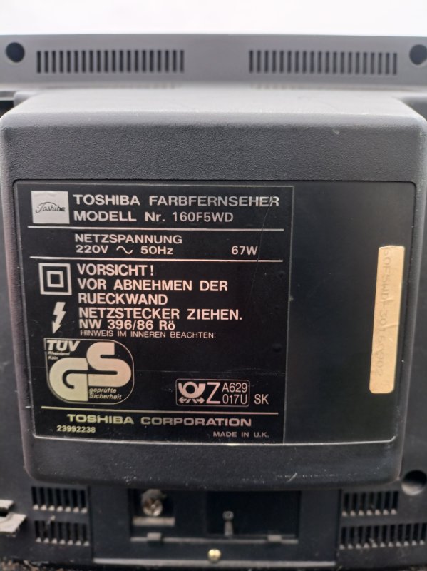 Telewizor TOSHIBA model nr. 160F5WD sprawny - 04