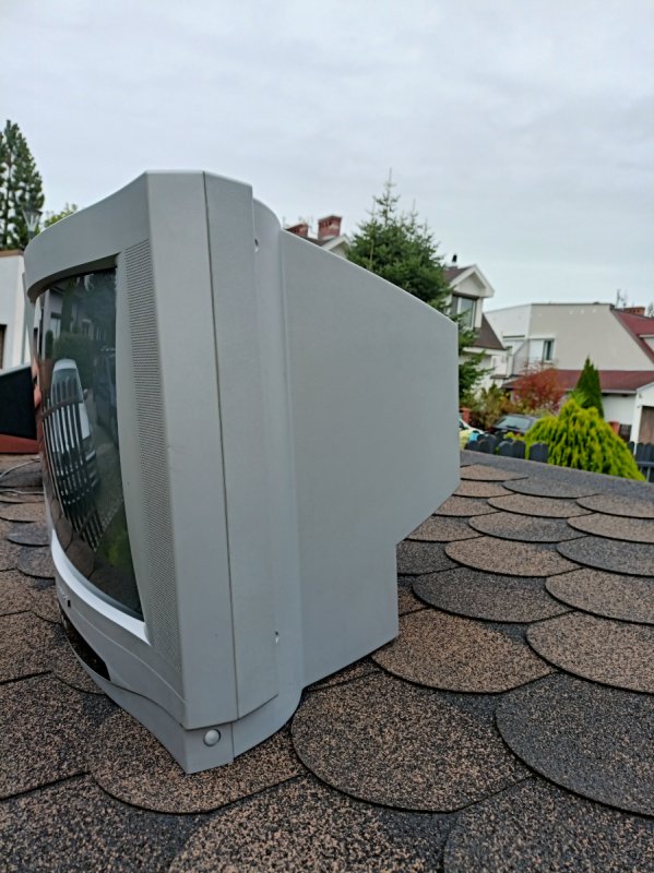 Telewizor Medion model MD 5161 VT S sprawny - 02