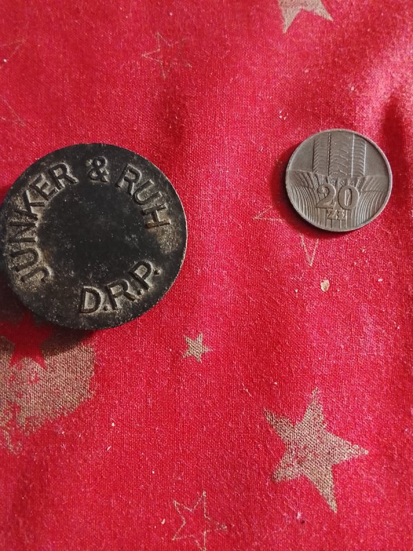 Stare 20 zł i część od maszyny do szycia niemiecki