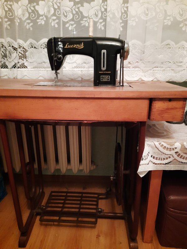 Maszyna do szycia łucznik kl 90