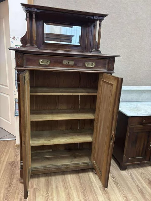 Piękna Zdobiona Bieliźniarka/Komoda z Lustrem - 03