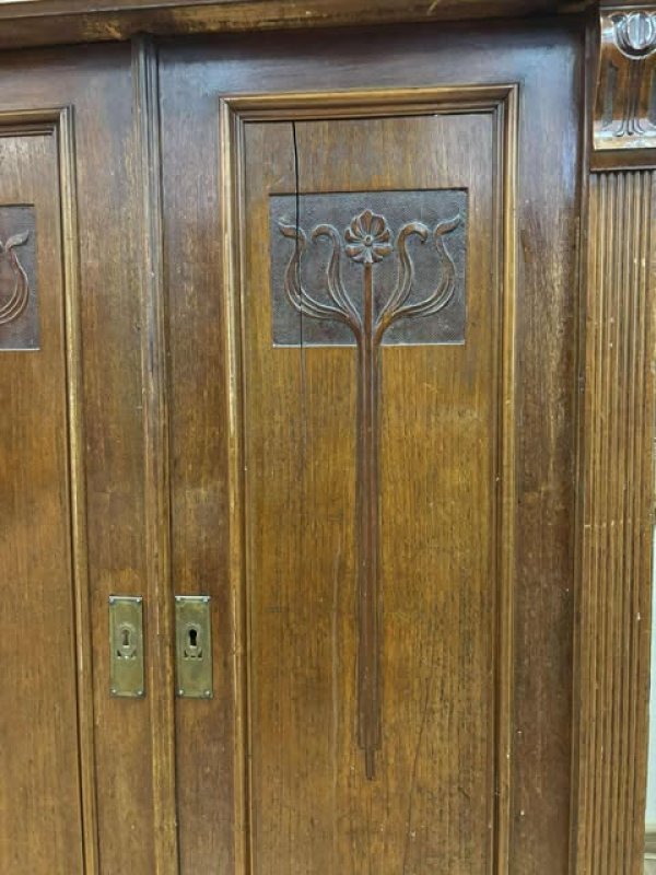 Piękna Zdobiona Bieliźniarka/Komoda z Lustrem - 05