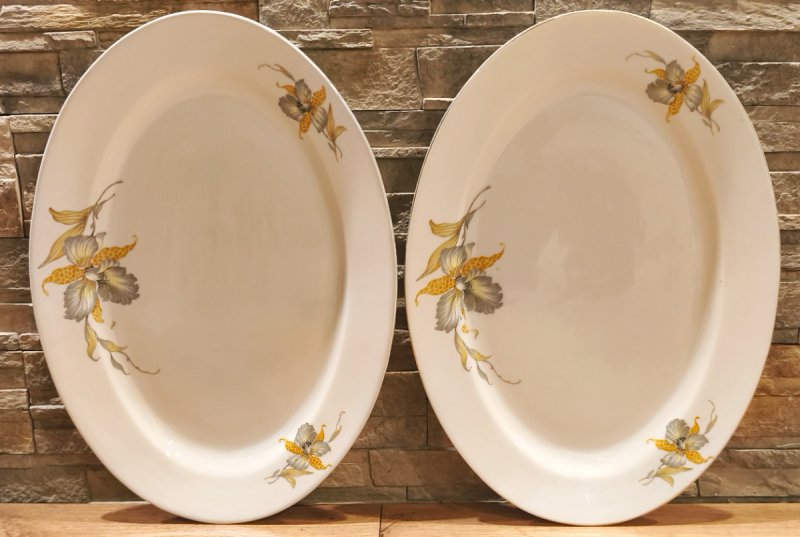 Duże półmiski porcelanowe owalne producent Giesche