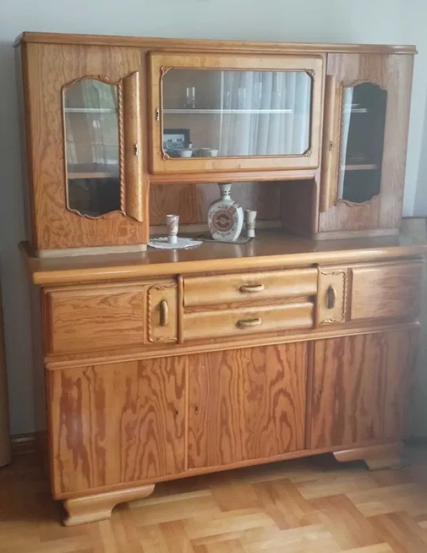 Stary niemiecki mebel