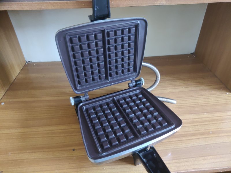 Gofrownica z PRL lata 80te - 05