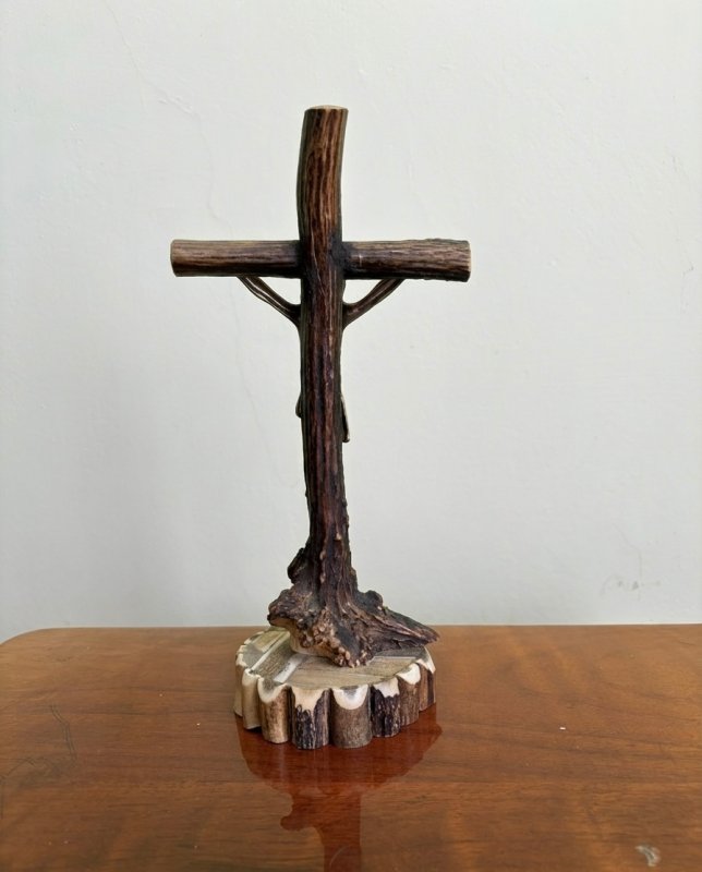 Krzyż z poroża - 01