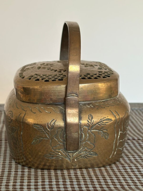 Chiński przenośny podgrzewacz do rąk. - 05