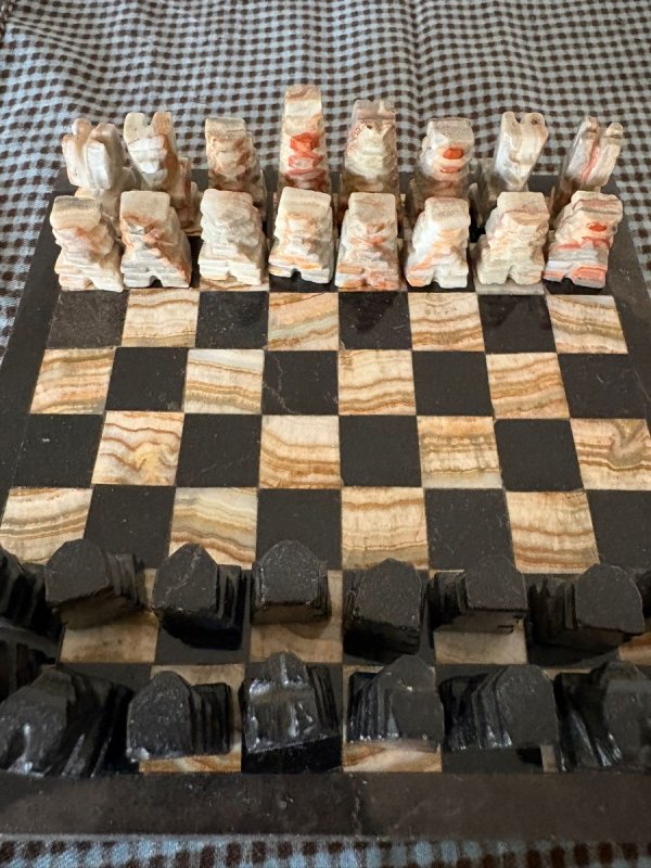 Meksykański zestaw szachowy z kamienia