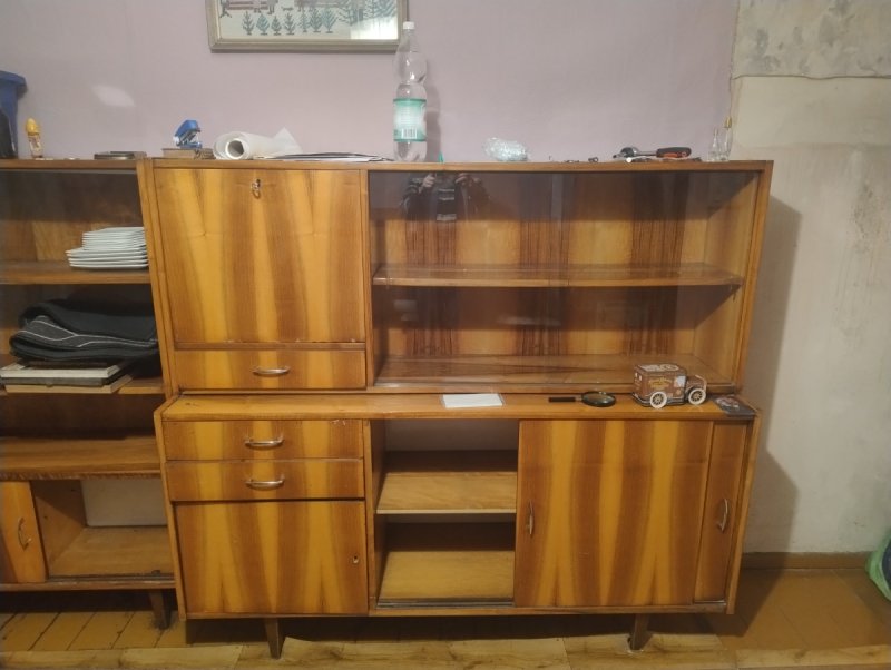 Stary mebel i maszyna Singer