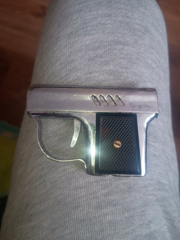 Zapalniczka Benzynowa Pistolet - 01