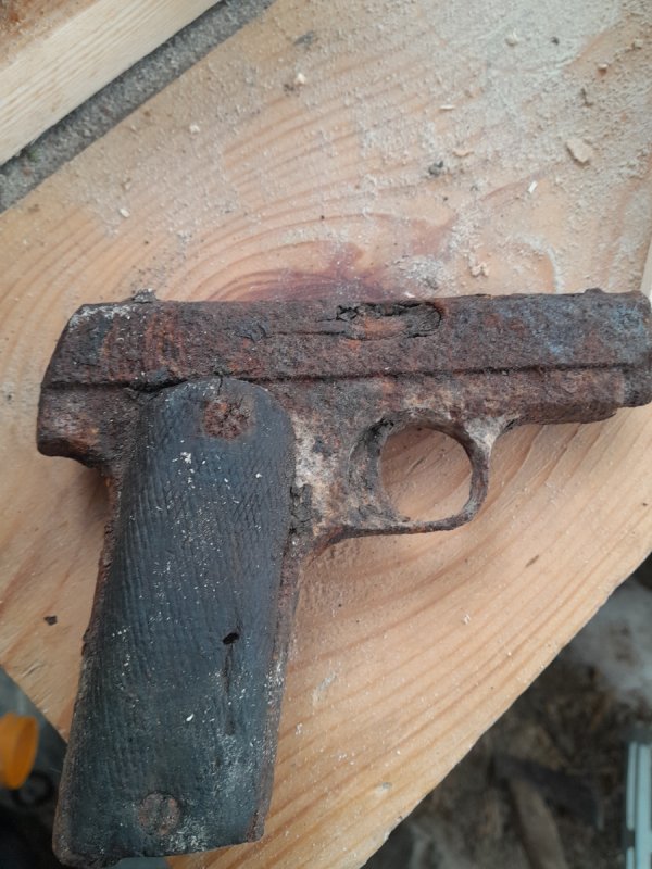 Pistolet