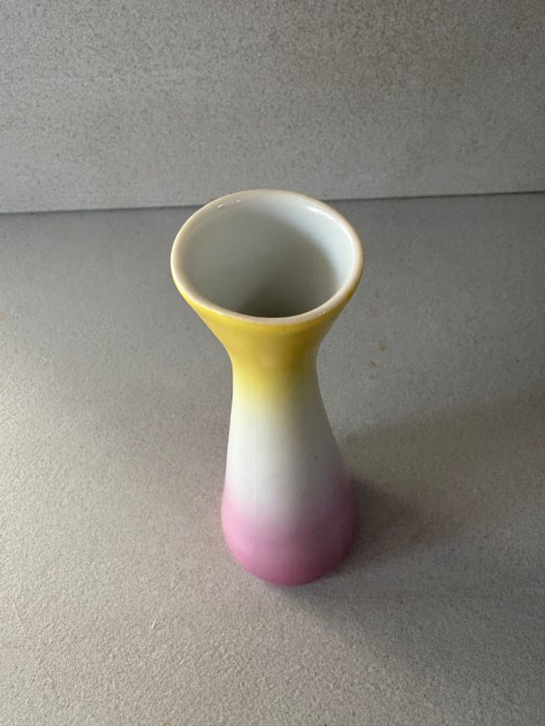 Wazon Lidia Ćmielów - 02