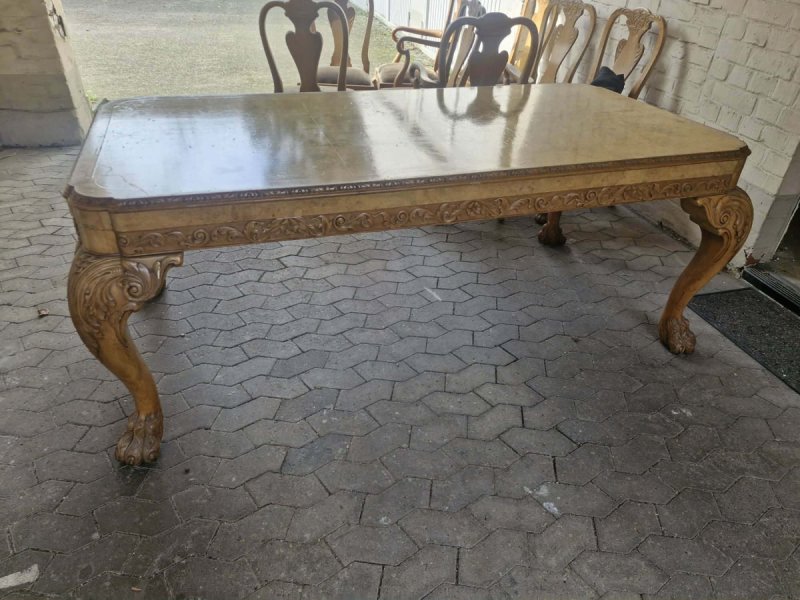 Zestaw stół z krzesłami - 01 Zestaw stół z krzesłami - 01