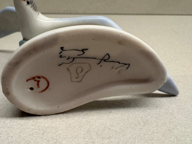 Kolekcjonerska Mewa w locie Porcelana Hollohaza - 04 Kolekcjonerska Mewa w locie Porcelana Hollohaza - 04