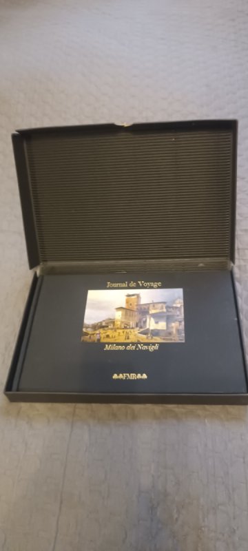 Elegancka notes Milano lata 80 90