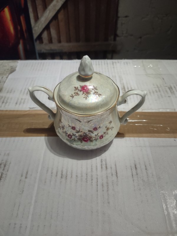 Cukiernica porcelanowa