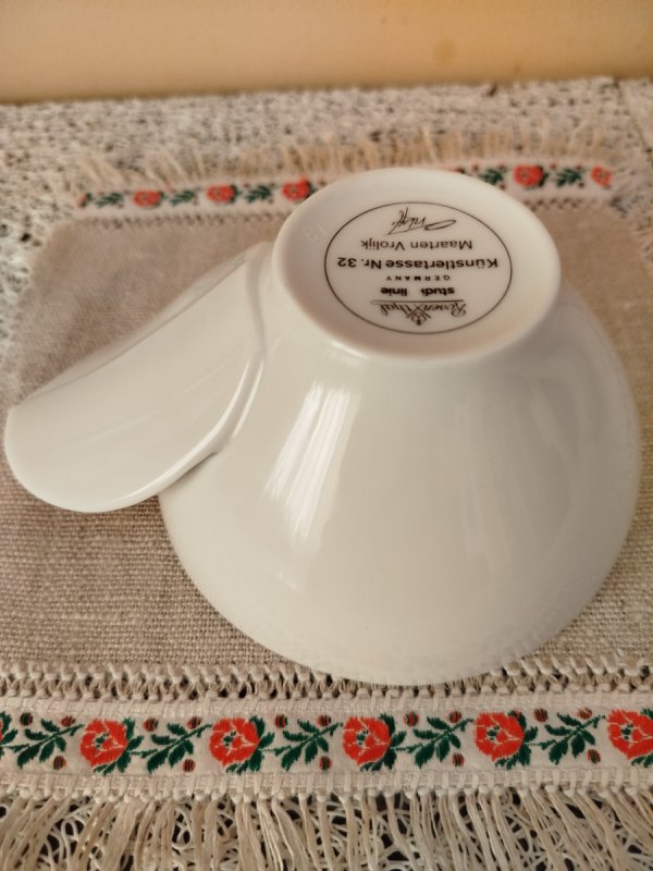 Filiżanka Rosenthal kolekcja Kunstlertasse - 07