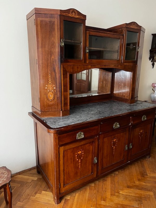 Zabytkowy kredens salonowy z intarsjami, ArtDeco