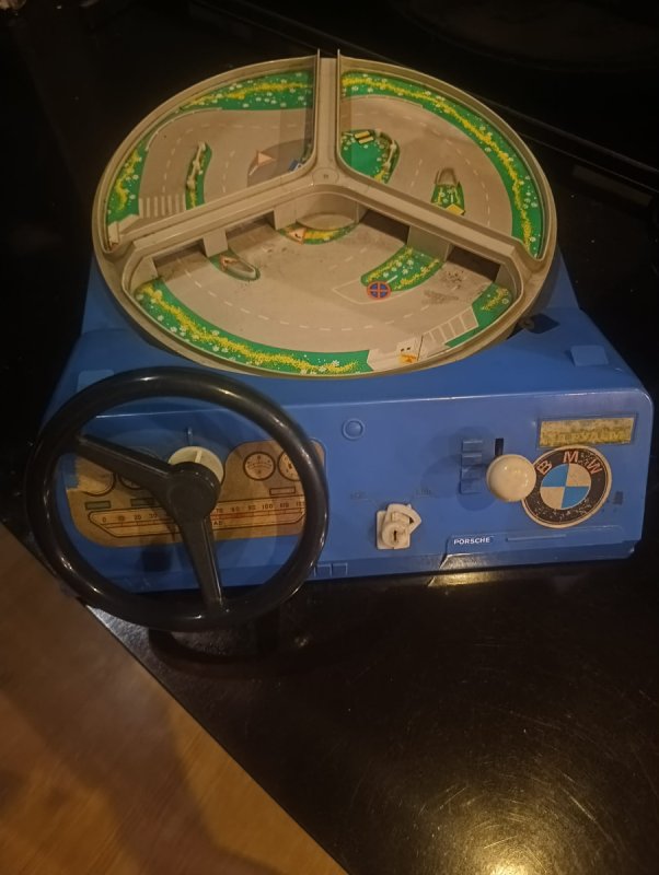 Zabawkowy symulator jazdy