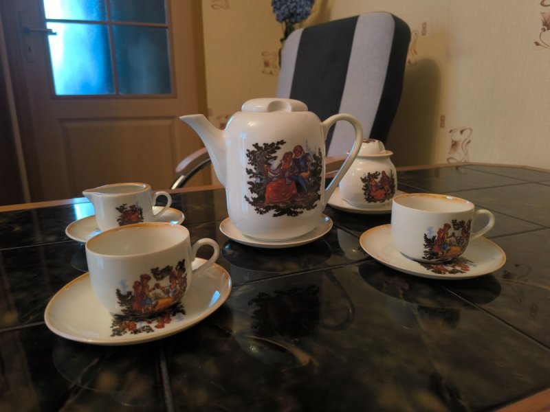 Zestaw kawowy z porcelany