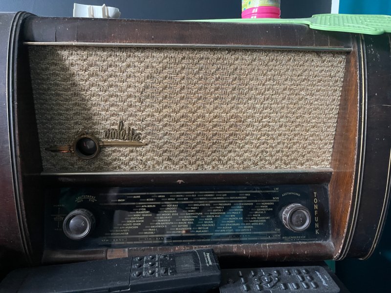 Stare radio