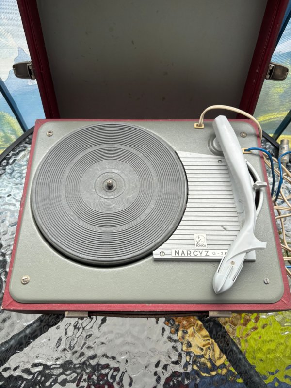 Gramofon walizkowy Fonica Narcyz G260