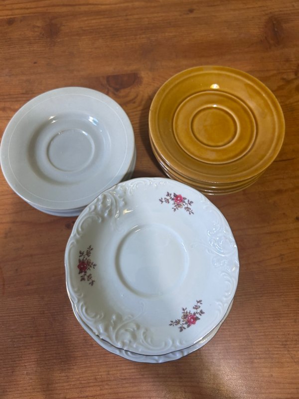 Porcelana talerze miski szklanki - 06 Porcelana talerze miski szklanki - 06