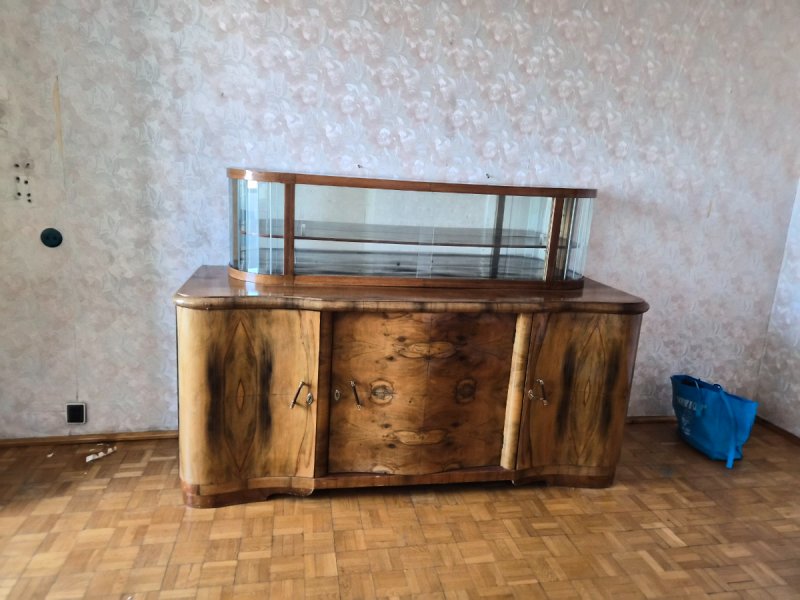 Kredens w stylu Art Deco