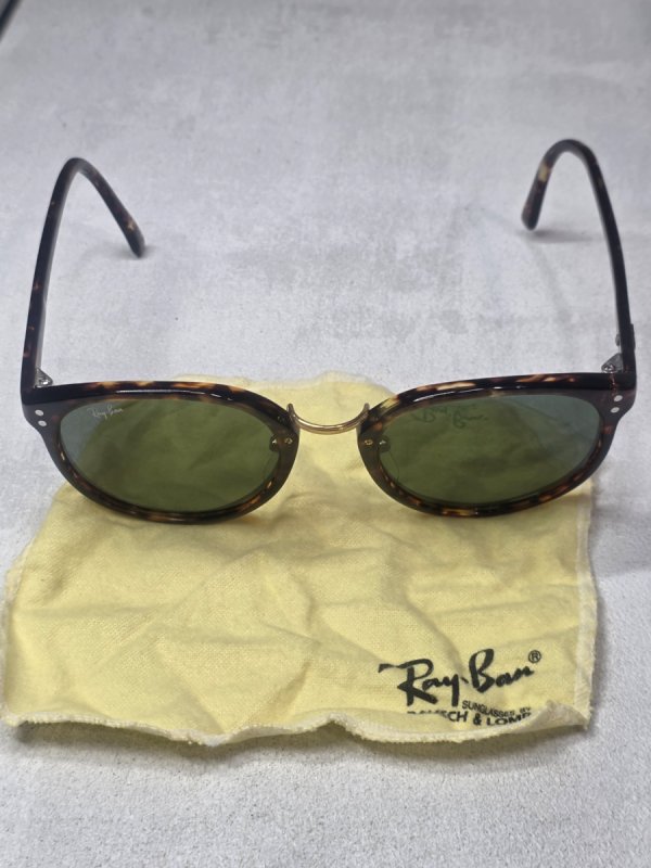 Vintage Ray Ban Premier B W0864 Bausch Lomb USA