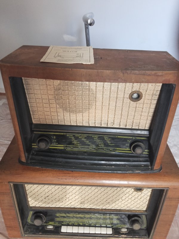 Radio lampowe model Mazur
