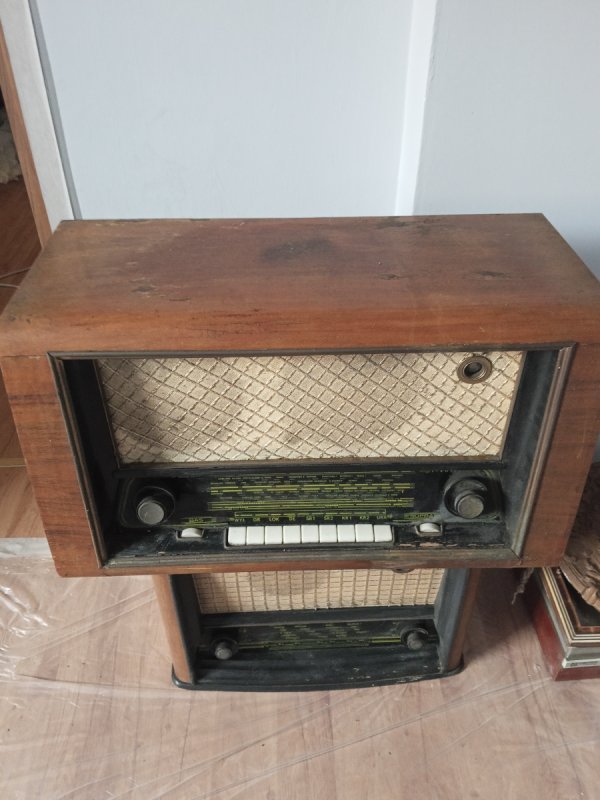 Radio lampowe model Podhale