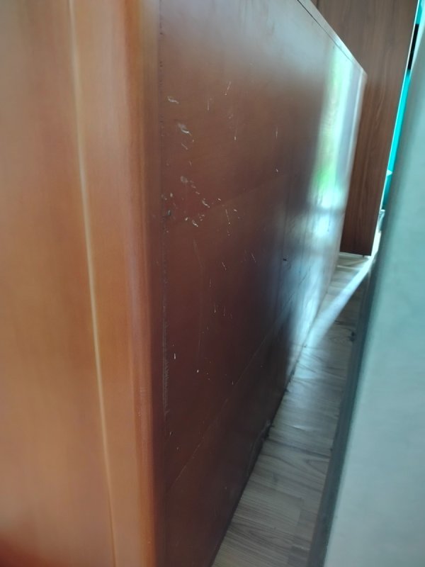 Komoda z litego drewna - 02 Komoda z litego drewna - 02